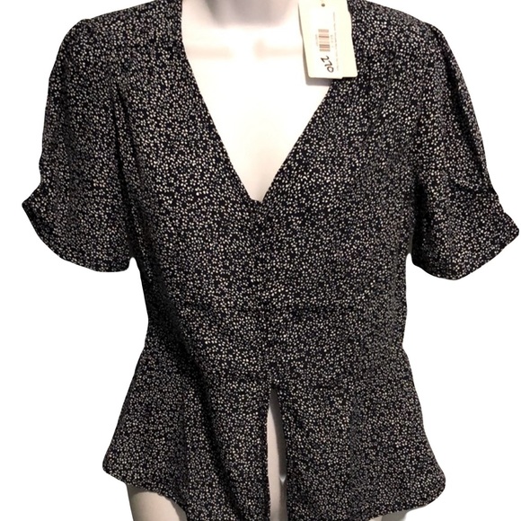 Tops - NWT Pleated Button Up Blouse